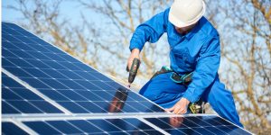 Installation Maintenance Panneaux Solaires Photovoltaïques à Cuhon